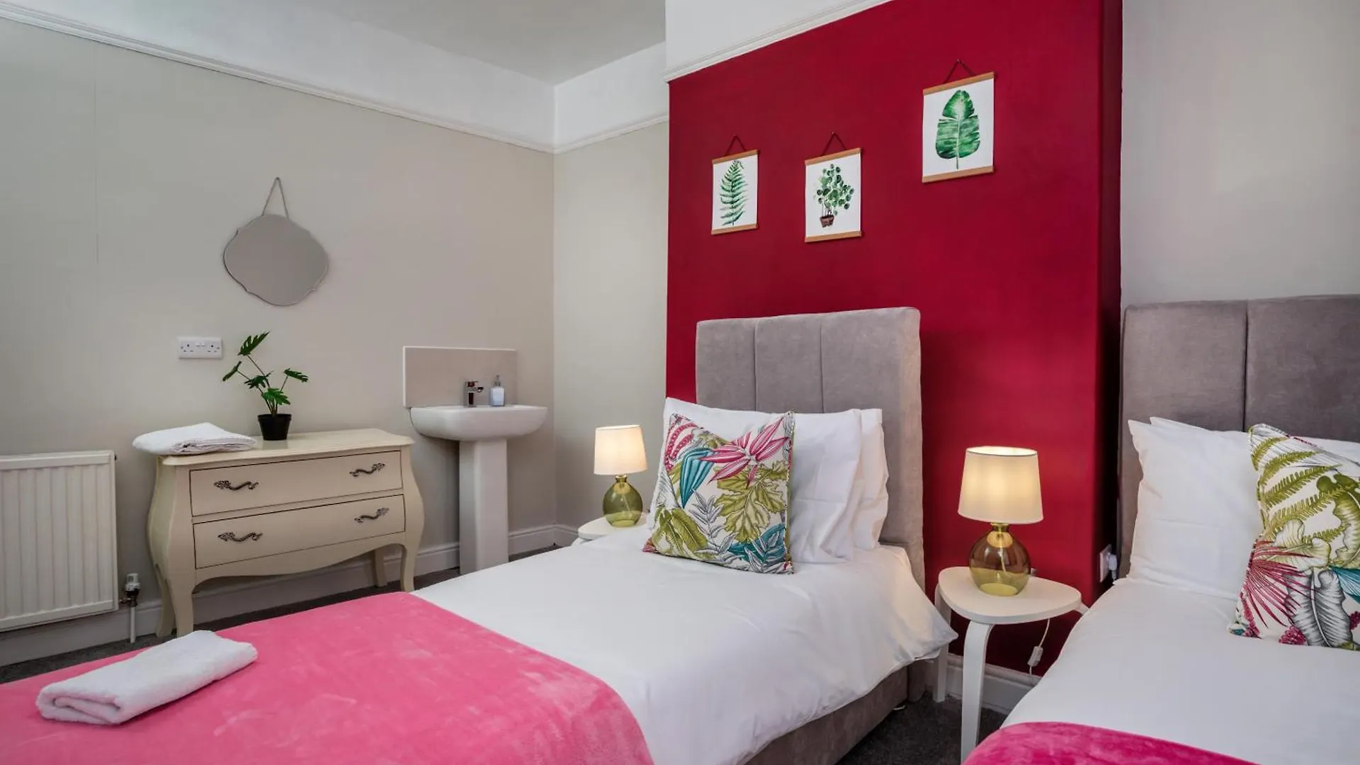 Kitson House - Sea Views, 1 Min Walk To Harbour Βίλα Σκάρμπορο Σπίτι διακοπών